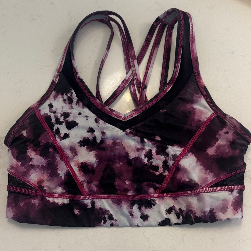 Lululemon “Strap It Like It’s Hot” hi impact Sports Bra Purple Tie-Dye, sz 6 C/D